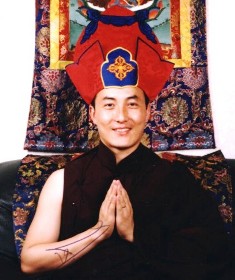 尊貴貢將仁波切